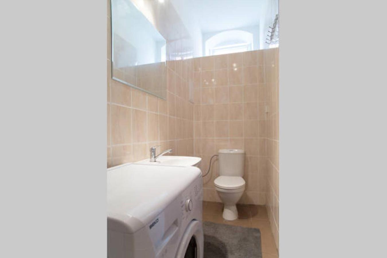 Romantic Central Flat Братислава Екстериор снимка